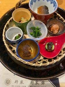 柳家錦