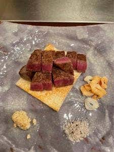 創作鉄板料理 利心