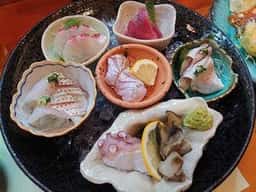 島魚料理 寿し初枝