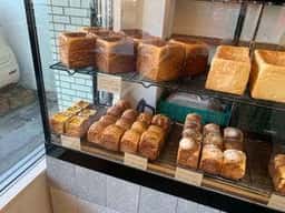 UZOU BREAD&COFFE