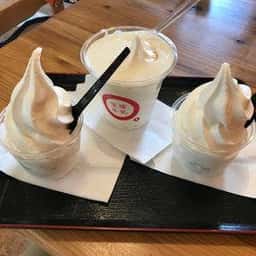 たからづか牛乳 山本店