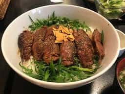 見蘭牛ダイニング玄