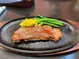 ハンバーグ&ステーキ Baku Baku