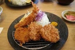 とんかつ玉藤