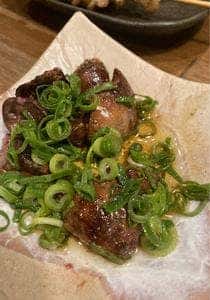 炭火焼鳥専門店 250円均一鳥伸 門戸店