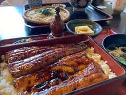 民芸食事処 やまさや