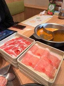 きんのぶた アクロスプラザ八尾店