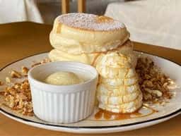 フルール cafe&dingng 信楽店