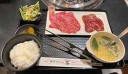 焼肉ダイニング零