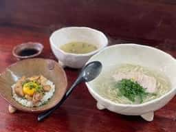 鶏そば屋いしぐふー