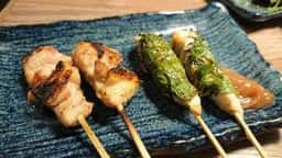 炭火焼鳥専門店 あみや 岡町店