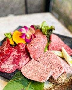 黒毛和牛焼肉 新宿肉善