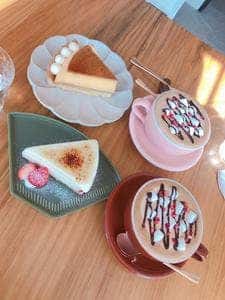BLUE MOON CAFE