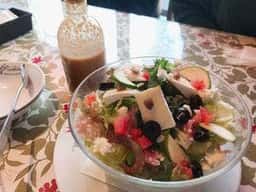 サムシング 本店