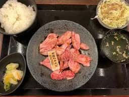 焼肉 牛楽 箕面店