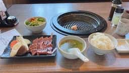 焼肉 しいな牧場
