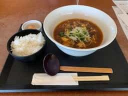 ミッションヒルズカントリークラブ レストラン