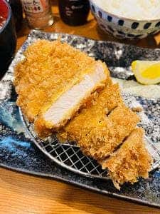 とんかつ専門店 がんばり亭