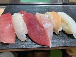 魚がし日本一 有楽町店 立喰寿司
