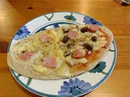 そば粉のパスタとピッツア 南林間・カフェ COMO