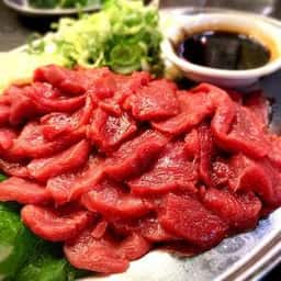 焼肉 ホルモン肉問屋 ピッコロ