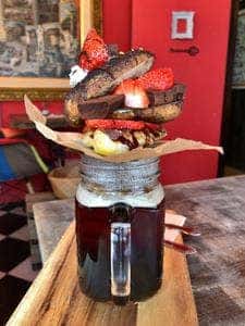 frill café
