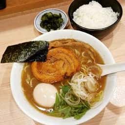 煮干し中華そば にいぼし