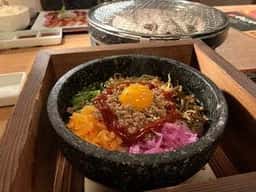炭火焼肉 狸小路やまごや