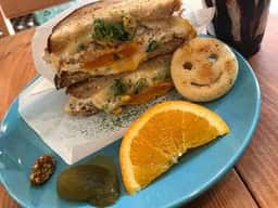 Hi! Sand Wich