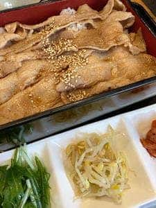 炭火やきとん 丸寿 肥後橋店