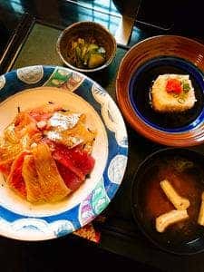 りょうり屋黒ふね