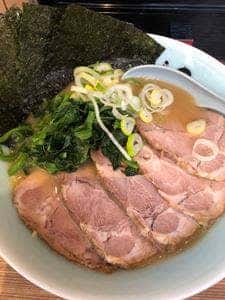 豚骨ラーメン みうら家 蒲田店