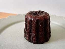 CANELÉ ET CRÉME GLACÉE カヌレとアイス