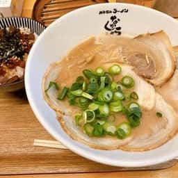 豚骨醤油ラーメン なかしょう