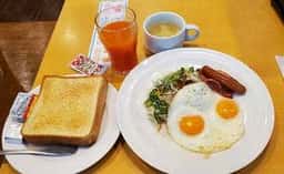 ガスト 国領駅前店