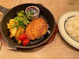 ハンバーグ＆グリル カプーゼン