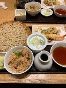 ソバキチ 東京ドームシティラクーア店