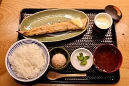 まる貝 一社店