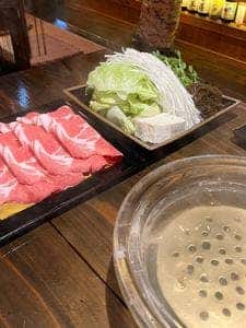 島豚・琉球牛 燦 別邸