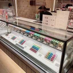 ティサージュ 阪神梅田本店