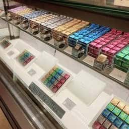 ティサージュ 阪神梅田本店