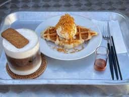 ROOF TOP CAFE & BAR OZWALD