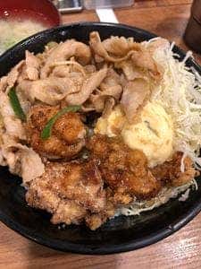 伝説のすた丼屋 川崎店