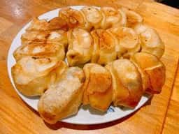 ホワイト餃子 柏店