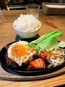 ワインちゃん 瓦・町・路・地