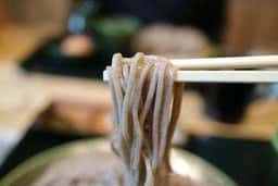 挽きぐるみ蕎麦屋 禅開