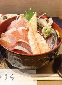 鮨割烹 かつうら