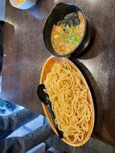 二代目麺やKEIJIRO