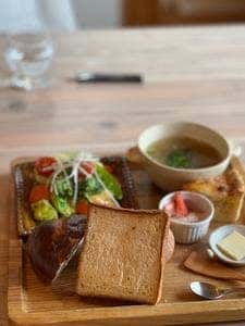 山のフモトのパン食堂 Cou屋