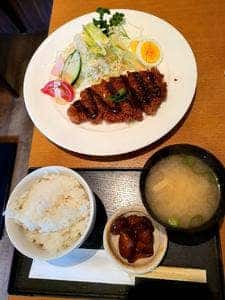 パーラーカフェサワダ